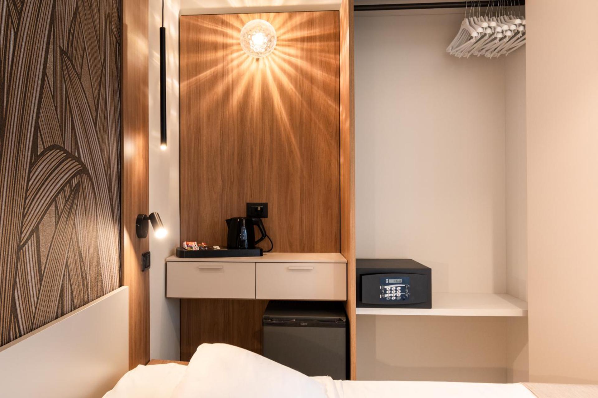 Continental B&B City Hotel Bibione Ruang foto